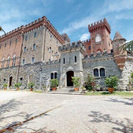 Visita Guidata A Lume Di Candela Castello Di Valenzano Club Gaudio